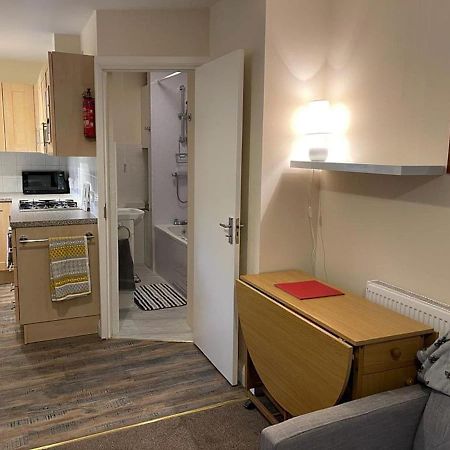 Ham Road Apartment 워딩 외부 사진