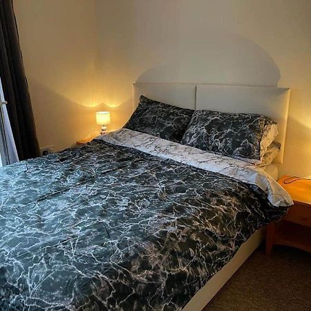 Ham Road Apartment 워딩 외부 사진